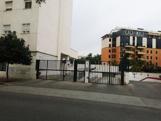 Garaje en venta en Pedro Salvador - Las Palmeritas en Sevilla