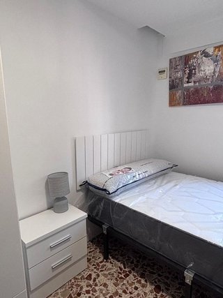 Piso en alquiler en La Buhaira en Sevilla