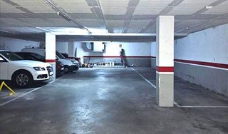 Garaje en venta en Instituts - Universitat en Lleida