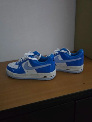 Nike Air Force 1 Azul y Blanco