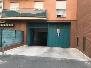 Garaje en venta en Colores - Entreparques en Sevilla