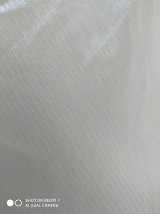 Camisa hombre cuello pajarita blanca con rayitas