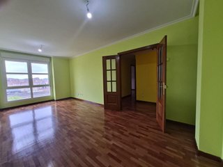 Piso en alquiler en Pumarín en Gijón