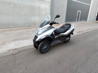 Piaggio MP3 Plata - Moto Trike 125cc