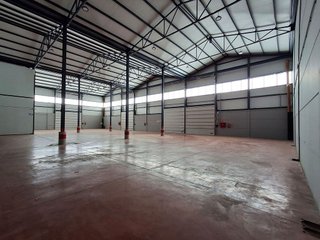 Nave industrial en alquiler en Pla de la Vallonga - Bacarot en Alicante