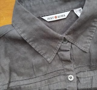 Varias prendas de ropa