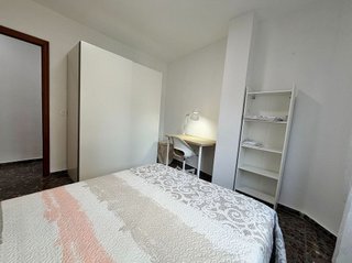 Piso en alquiler en Centro en Almería