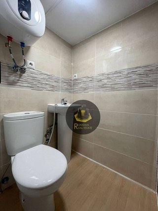 Local comercial en alquiler en San Matías - Realejo en Granada