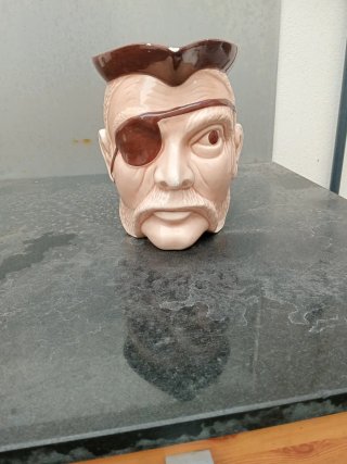 Jarra cerámica pirata ojo parche
