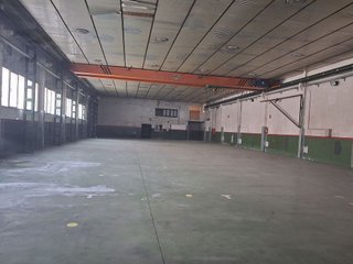 Nave industrial en venta en Gràcia en Sabadell