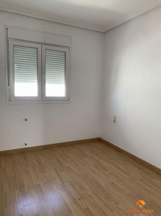 Local comercial en alquiler en Almendralejo