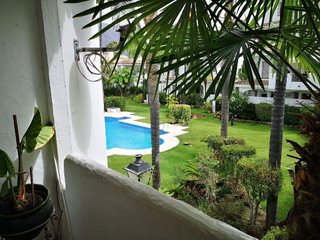 Piso en alquiler en La Dama de Noche-La Alzambra en Marbella