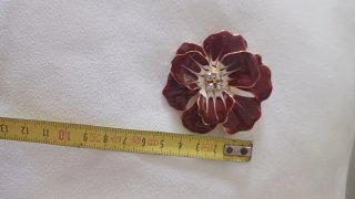 Spilla fiore vintage con strass