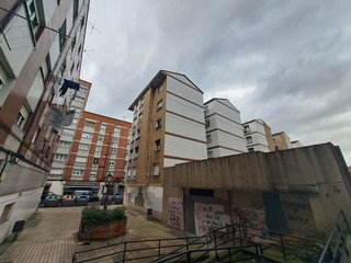 Piso en venta en Pumarín en Gijón