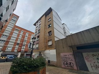 Piso en venta en Pumarín en Gijón