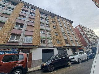 Piso en venta en Pumarín en Gijón