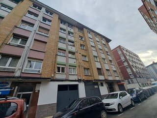 Piso en venta en Pumarín en Gijón