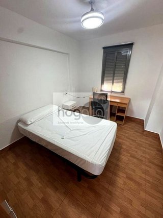 Piso en alquiler en Juan XXIII en Sevilla