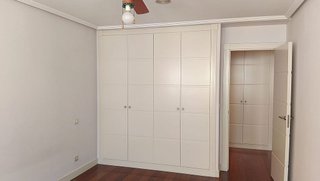 Piso en alquiler en Plaza España - Villa Pilar - Reyes Católicos - Vadillos en Burgos