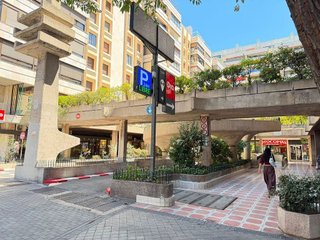 Garaje en alquiler en Gaztambide en Madrid
