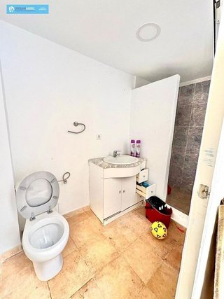 Local comercial en venta en Carolinas Altas en Alicante