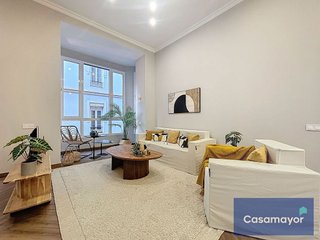 Piso en venta en Centro en Alicante