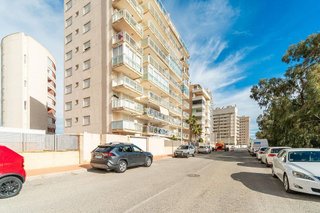 Piso en venta en Puerto Deportivo en Guardamar del Segura
