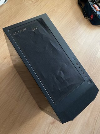 Caja PC con refrigeración líquida
