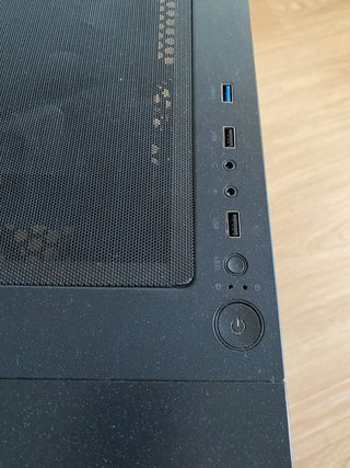 Caja PC con refrigeración líquida