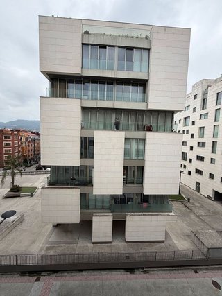 Piso en alquiler en Zona Teatro Campoamor en Oviedo