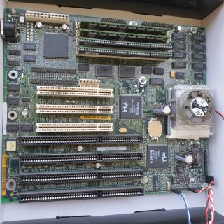 Placa base Intel retro