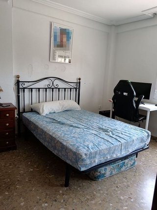 Piso en alquiler en Tres Huertas - El Torrejón - El Cerezo en Sevilla