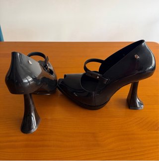 Zapatos Melissa + Karl Lagerfeld Negros