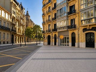 Local comercial en alquiler en Centro en San Sebastián-Donostia