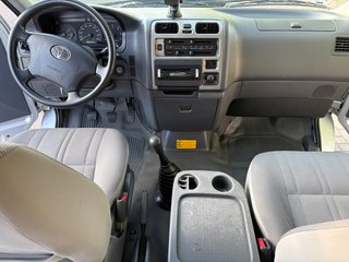 Vendo Toyota Hiace; D4D; cristal corto 2006