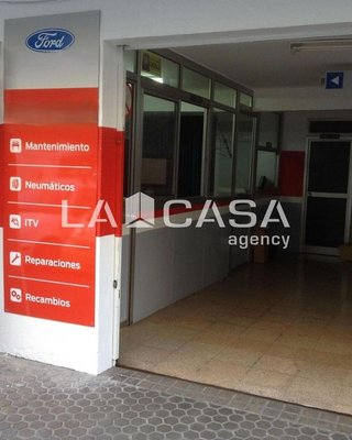 Local comercial en venta en Tres Huertas - El Torrejón - El Cerezo en Sevilla