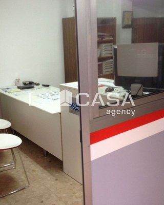 Local comercial en venta en Tres Huertas - El Torrejón - El Cerezo en Sevilla