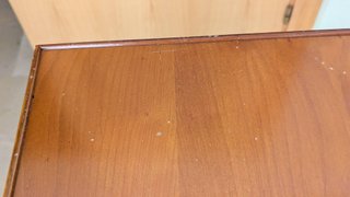 Mesita auxiliar madera con cajones