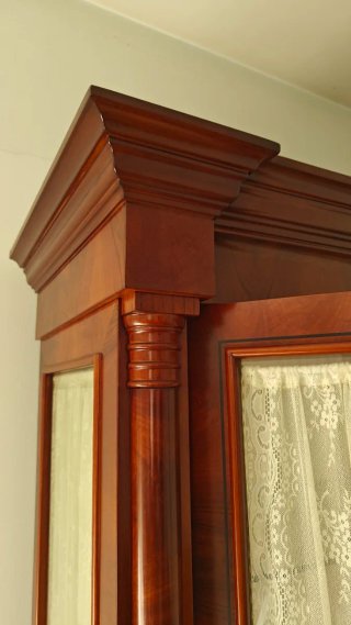 Vetrinetta classica in legno e vetro