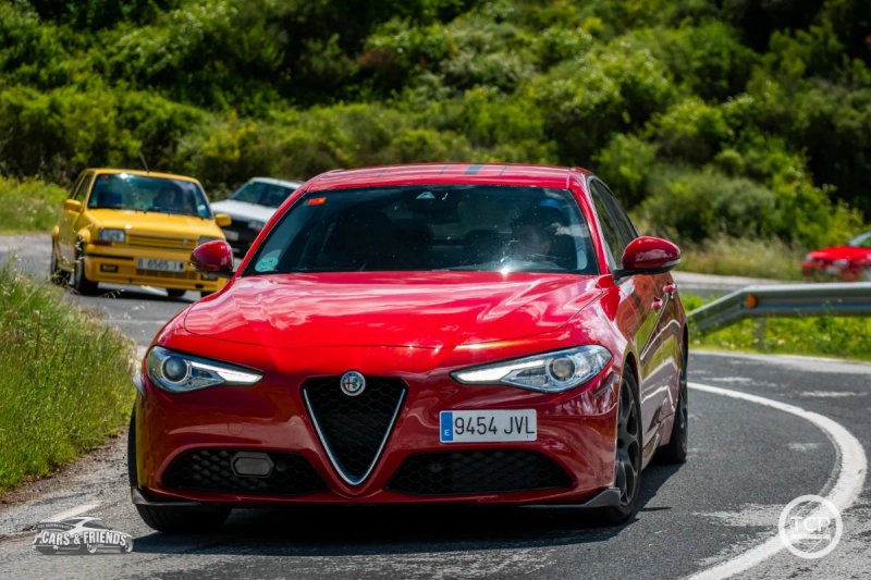 Alfa Romeo Giulia 2016 - foto 1