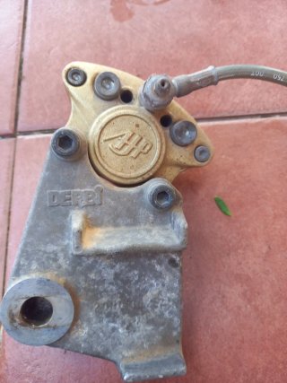 Pinza Freno AJP Derbi GPR 50cc Trasera