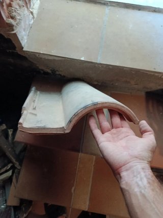 Tejas curvas cerámica antiguas + piezas