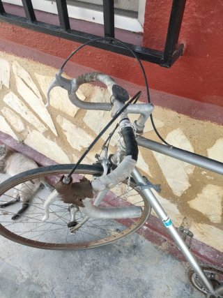 Bicicleta de carretera antigua