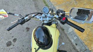Suzuki Marauder 125 Cruiser Amarillo
