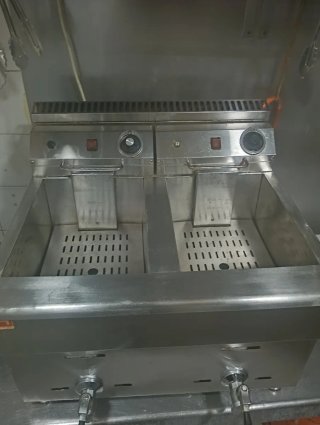 Freidora a gas industrial