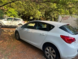 Opel Astra 2016