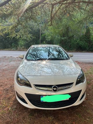 Opel Astra 2016
