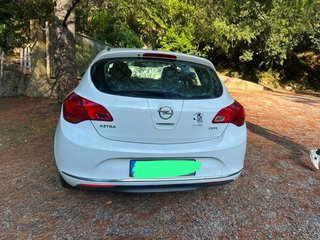Opel Astra 2016