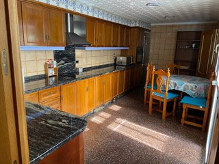 Se alquila habitación extra grande