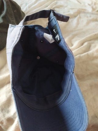 4 Gorras originales Nike, Puma, Hurley, pive